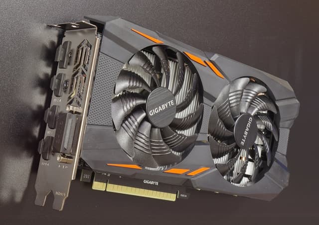 lethal-company-on-gtx-1050-ti-49-fps-at-1080p-1440p-4k-checkfps