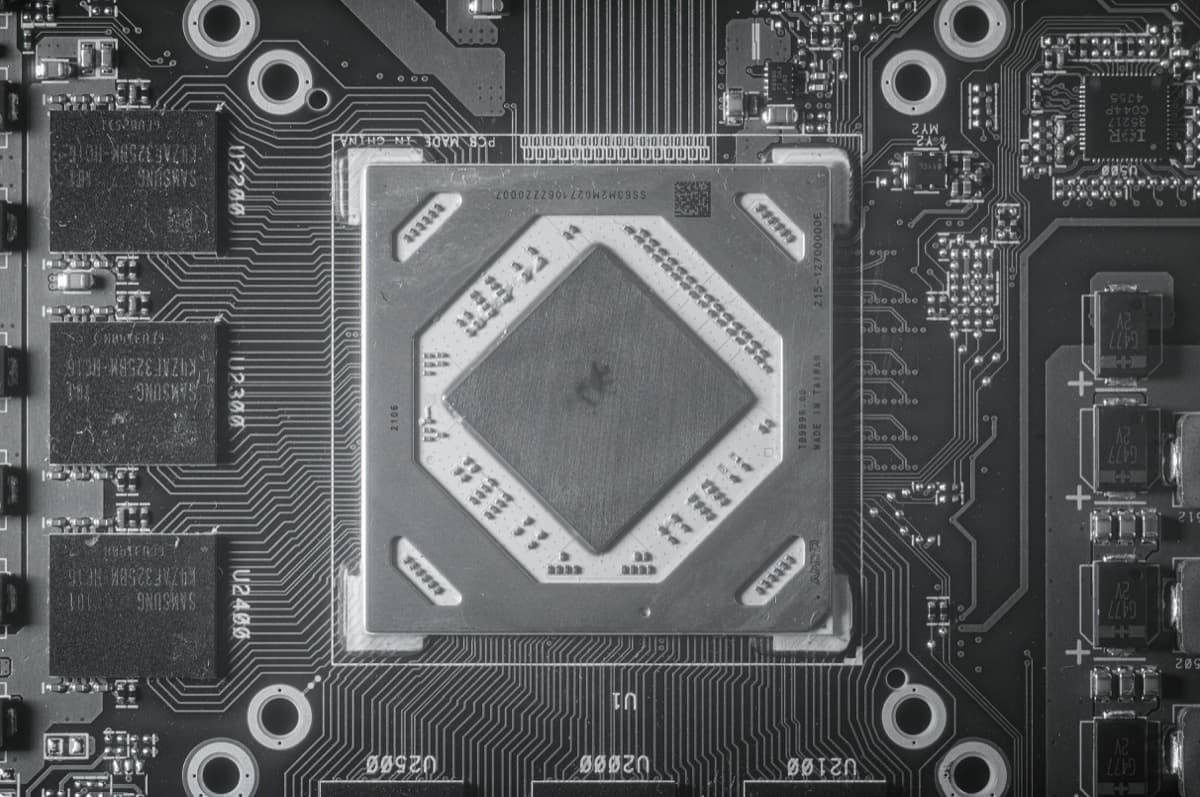 RX 6700M